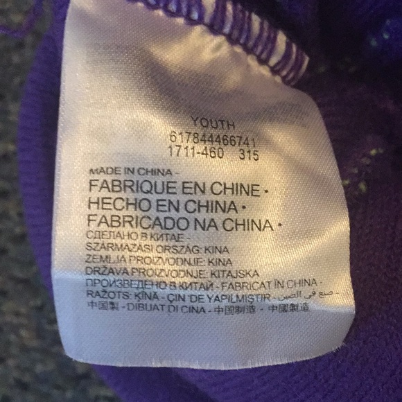 NIKE Jumpman PomBeanie...Purple/Chartreuse/Black - Picture 5 of 5